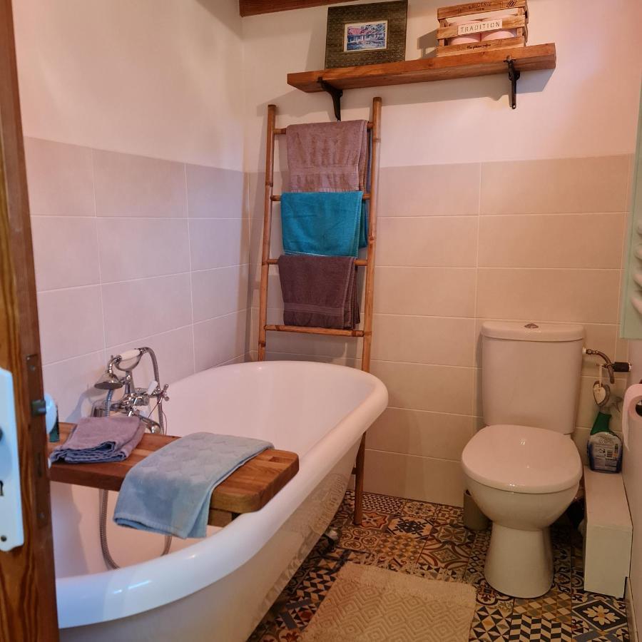 La Longere D'Ecottes Bed and Breakfast Licques Exteriör bild