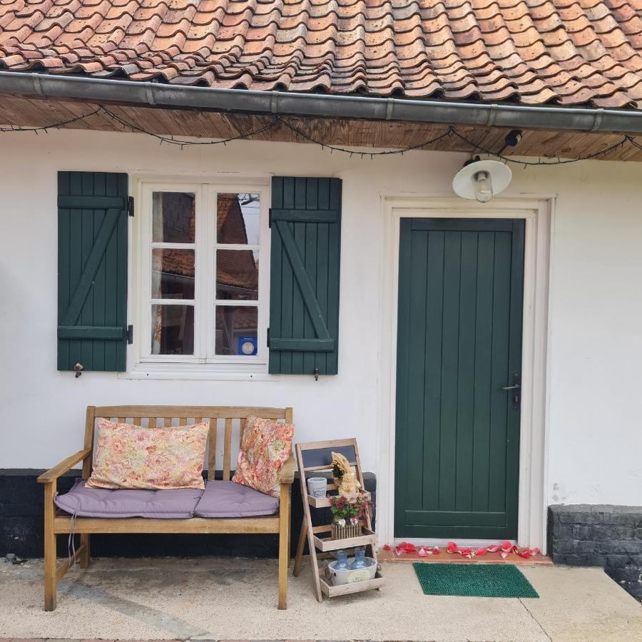La Longere D'Ecottes Bed and Breakfast Licques Exteriör bild